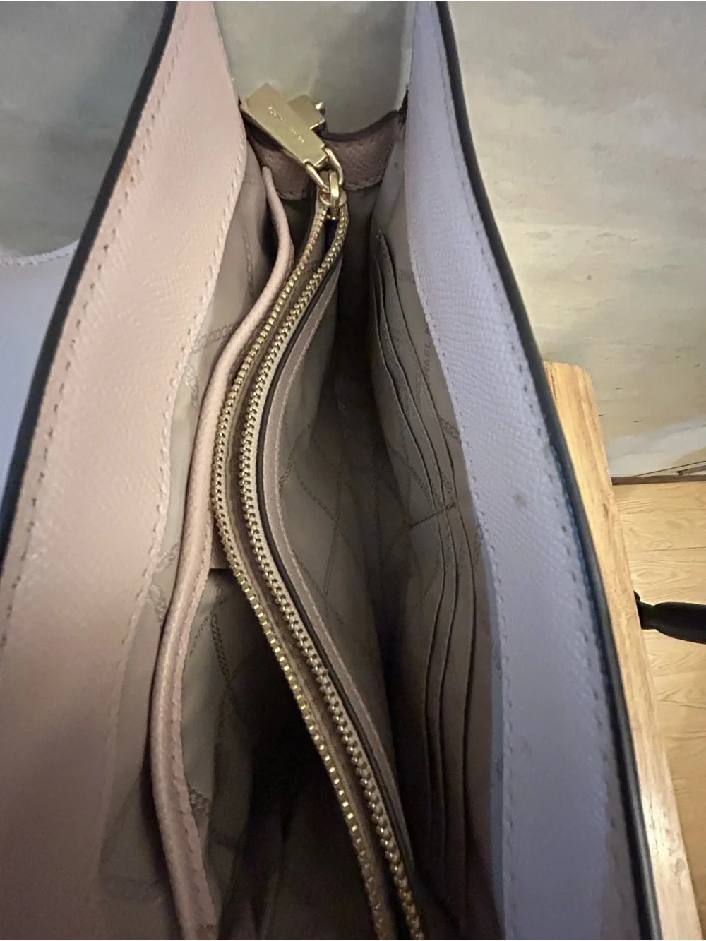 Michael Kors Mott Leather Convertible Pink Crossbody Shoulder Bag